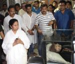 at Rituparno Ghosh funeral in Kolkatta on 30th May 2013 (5).jpg